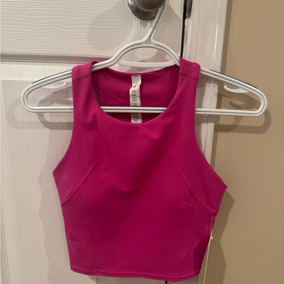 Lululemon Invigorate Train Tank - Picture 4 of 4